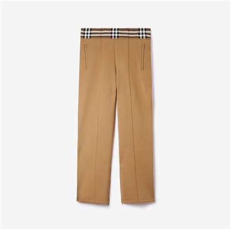 burberry nam pants.